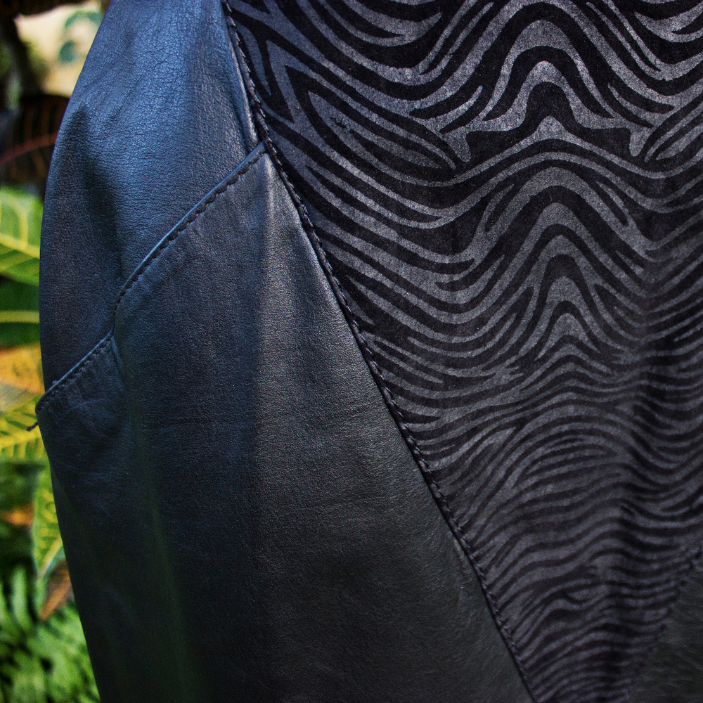 Leather Pencil Skirt - Vintage - Tiger Stripe - Picture 5 of 6